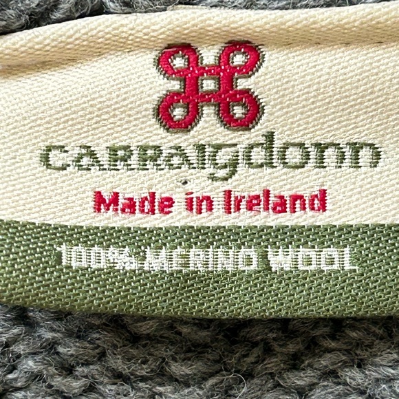 Authentic sweater/jacket from Ireland. - Picture 3 of 3